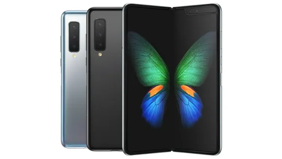 Is this the right time for Samsung to push foldable smartphones?