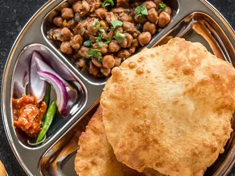 Zomato invites you to Bhature and Chole's wedding...