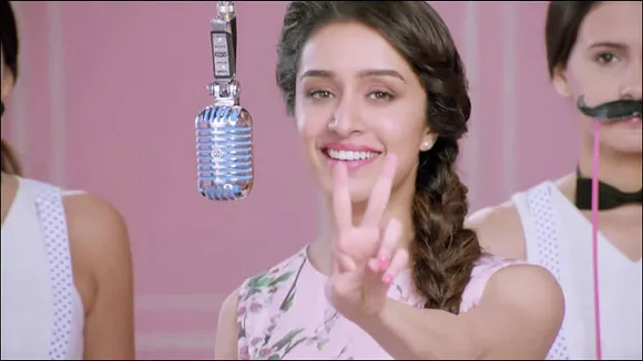Veet: Razors are for boys