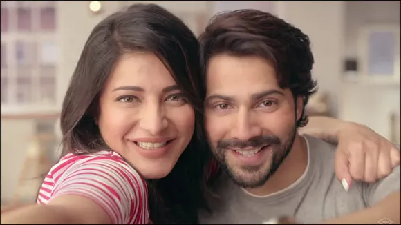 afaqs! Creative Showcase: Fossil's new ads have no dialogues