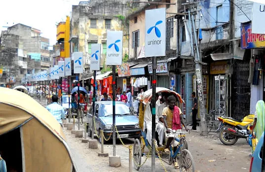 Pole Kiosk