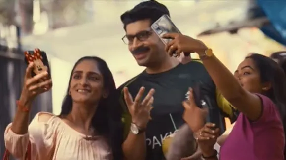 What’s the ‘Mauka Mauka’ guy doing in Mumbai?