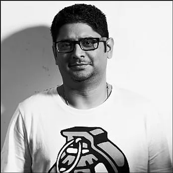 Contract ropes in Rahul Ghosh