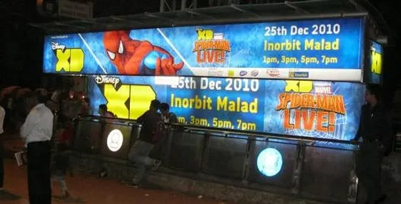 Bus shelter - Spiderman