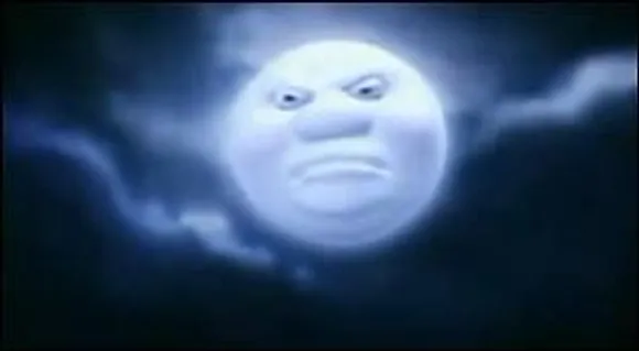 Happydent White: Reaching for the Moon
