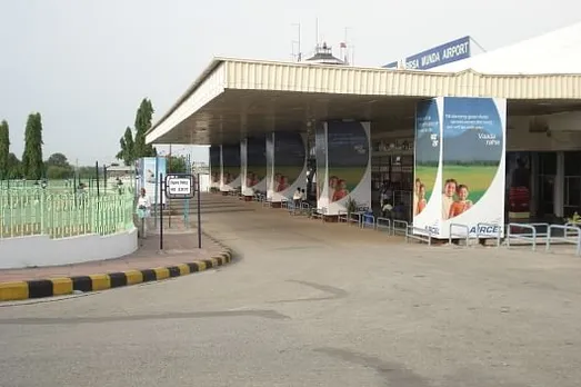 Giant Pillars at Ranchi Airport