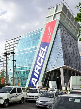 Building advertisement