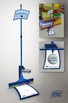 Mop standee