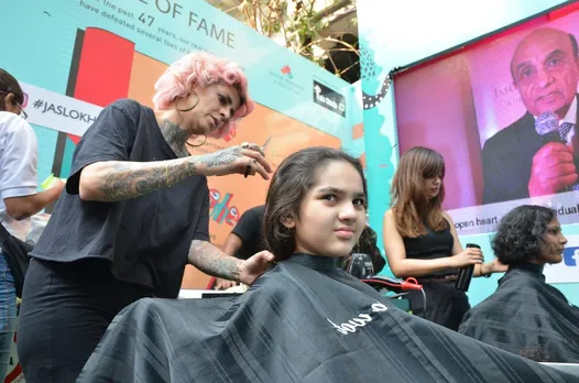 Jaslok hospital organizes hair donation drive on World Cancer Day