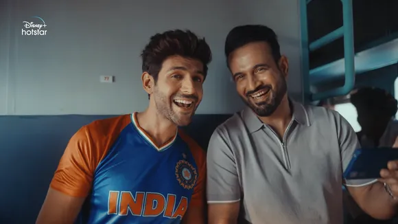Kartik Aaryan announces free streaming of the upcoming T20 World Cup for Disney+ Hotstar's mobile users