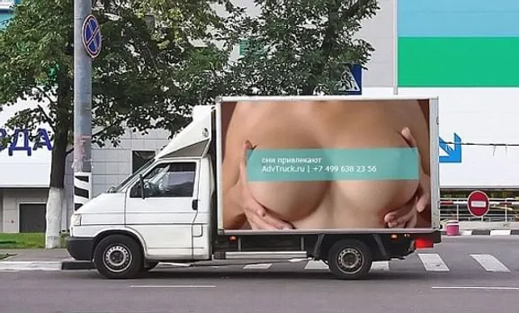 Truck side advert