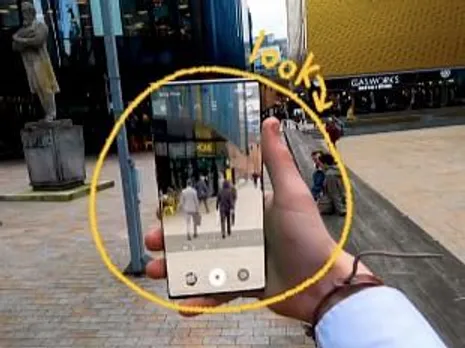 Samsung pulls a Netflix with a 'Bandersnatch'-like Instagram story ad