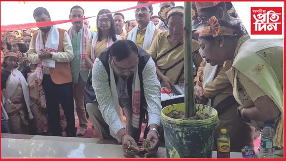 উদ্বোধনী অনুষ্ঠানত মন্ত্ৰী যোগন মহন