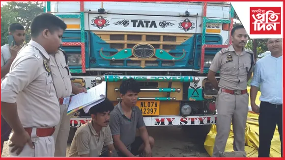ডকমকাত বিলাতী সুৰা জব্দ