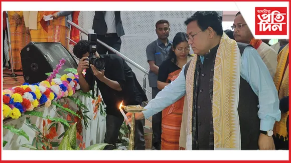 আকাশবাণী কোকৰাঝাৰত ১০kW শক্তিসম্পন্ন নতুন এফএম ট্ৰেন্সমিটাৰ উদ্বোধন...