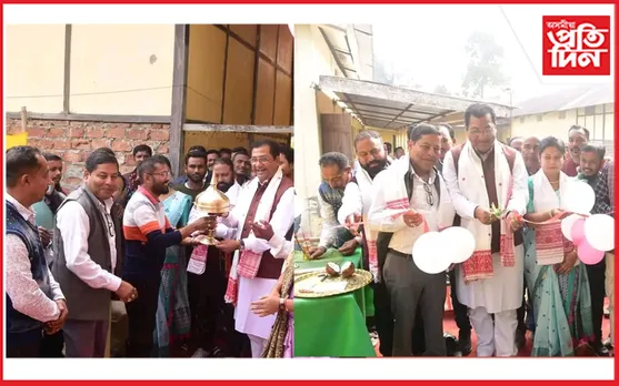 নৰোৱা বালিসত্ৰৰ পকী দেৱালৰ আধাৰশিলা স্থাপন বিধায়ক ৰূপক শৰ্মাৰ