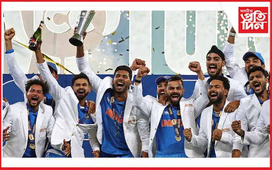 ভাৰতীয় ক্ৰিকেট দললৈ শকত ধন টোপোলা