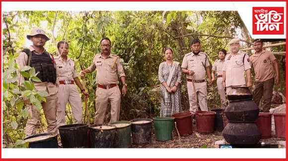 ঢকুৱাখনাত চুলাই উচ্ছেদ অভিযান...