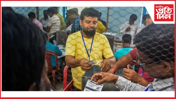 আৰম্ভ পঞ্চায়ত নিৰ্বাচনৰ ভোটগণনাঃ চাওঁক কেইটামান গুৰুত্বপূৰ্ণ তথ্য...
