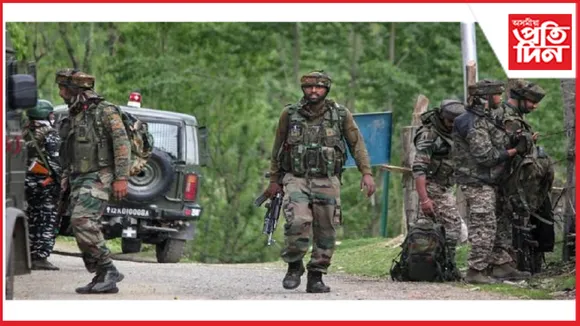 কাশ্মীৰত নিৰাপত্তাৰক্ষীৰ এনকাউণ্টাৰঃ দুই সন্ত্ৰাসবাদী নিহত...