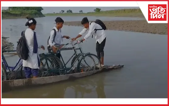 টুলুঙা নাৱেৰে অতি বিপদ সংকুলভাৱে বিদ্যালয়লৈ যায় শিক্ষাৰ্থী