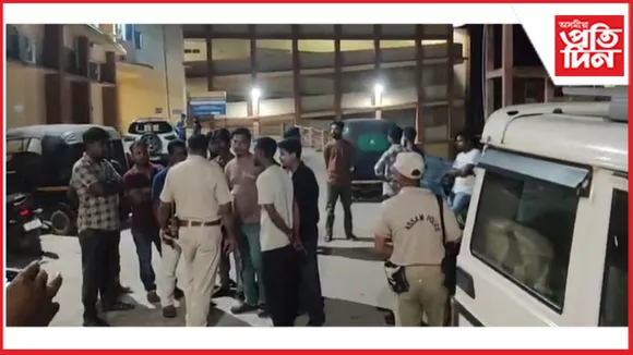 লামডিঙত মন্দিৰৰ বিদ্যুৎ সংযোগ কৰিবলৈ গৈ বিদ্যুৎস্পৃষ্ট এজন...