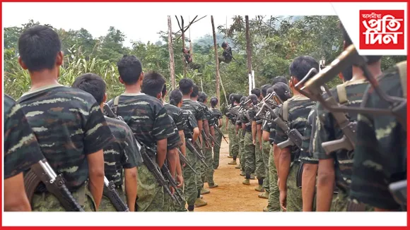ম্যনমাৰৰ প্ৰশাসনিক আৰু বাণিজ্যিক ঘাটিও বিদ্ৰোহীৰ দখলতঃ বিপদত সামৰিক জুণ্টা বাহিনী...