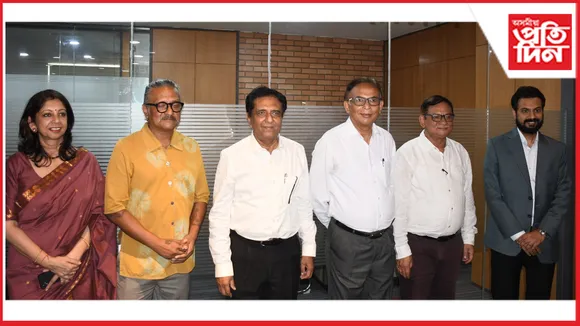 RGU ত ড০ ভূপেন হাজৰিকা চেণ্টাৰ ফৰ ক্ৰিয়েটিভিটিৰ আসন গ্ৰহণ অধ্যাপক অমৰজ্যোতি চৌধুৰীৰ