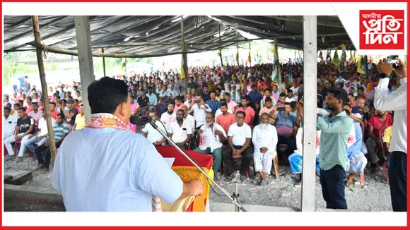 বি টি আৰত নিৰ্বাচনী বতাহঃ হাগ্ৰামাৰ গৃহ সমষ্টিত প্ৰমোদ বড়োৰ ৰণ দন্দুভী !
