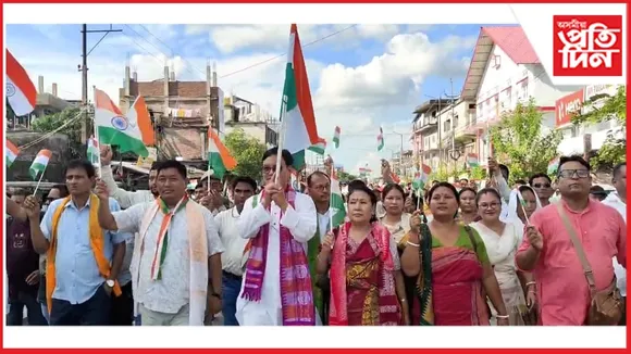 কোকৰাঝাৰত ত্ৰিৰংগা ৰেলীঃ মন্ত্ৰী ইউ জি ব্ৰহ্মই কৰিলে ফ্লেগ অফ