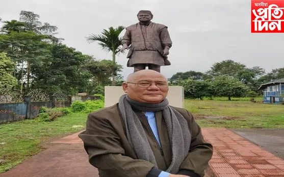 বিশিষ্ট সাহিত্যিক য়েছে দৰজে ঠংচিলৈ আনন্দৰাম ঢেকিয়াল ফুকন বঁটা...