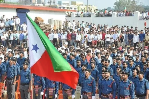 কৰিমগঞ্জৰ ভাংগাৰ পি.এফ.আইৰ কাৰ্যালয়ত ওলমিল তলা...