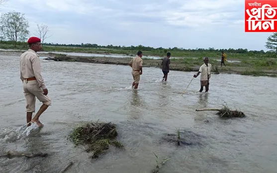 ধনশ্ৰী নদীত উদ্ধাৰ পুৰুষ আৰু মহিলাৰ মৃতদেহ