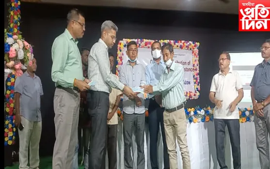 কাছাৰত ৪৮০ গৰাকী হিতাধিকাৰীৰ মাজত  বিধৱা পেঞ্চনৰ চেক বিতৰণ...