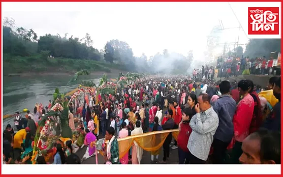 নামৰূপৰ লাল পাগুৰি ঘাটত ষঠ পূজা উদযাপন, ১০ হাজাৰ ভক্তক প্ৰসাদ বিতৰণ... 