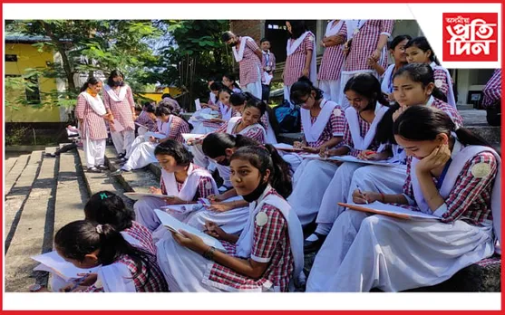 চিত্র অংকন কৰি নীলপৱন বৰুৱালৈ শ্রদ্ধাঞ্জলি জনালে ফৰকাটিং চিনিয়ৰ ছেকেণ্ডাৰী স্কুলৰ ছাত্র-ছাত্ৰীয়ে.... 
