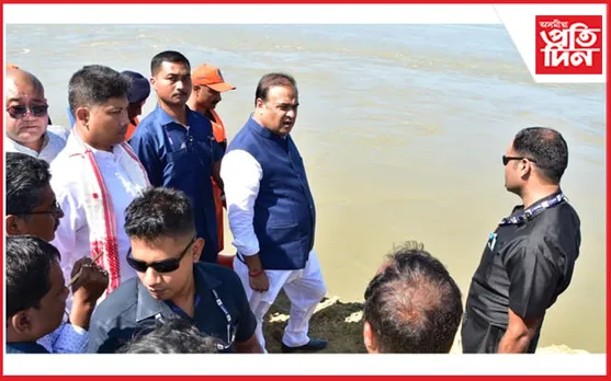 ডিব্ৰুগড়লৈ সংকটঃ মাইজানত ছগিল ৭৫০ মিটাৰ মথাউৰি, মুখ্যমন্ত্ৰী হিমন্ত বিশ্ব শৰ্মাই কৰিলে পৰিদৰ্শন... 