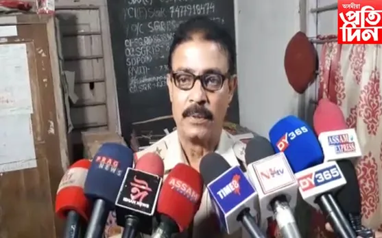 নগাঁৱৰ কুহুমতলিত নিশা গুলীচালনা...