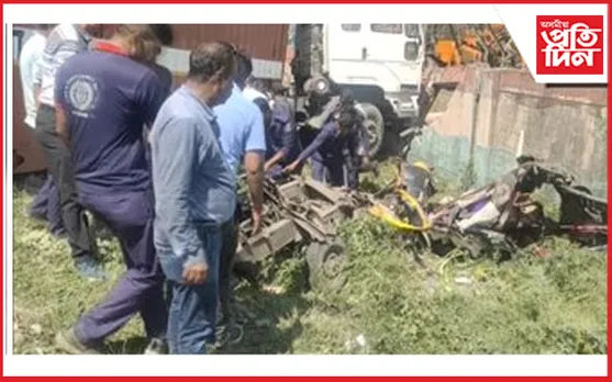 উৎসৱৰ বতৰত মৃত্যুৰ কিৰিলিঃ পুনৰ পথ দুৰ্ঘটনাত অতি কমেও ৭ জনৰ মৃত্যু...