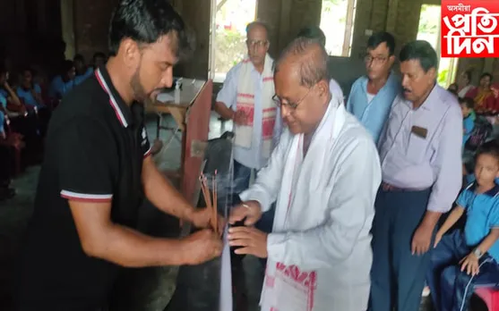 কলিয়াবৰত নাট‍্য বিদ‍্যালয়ৰ শুভাৰম্ভ...