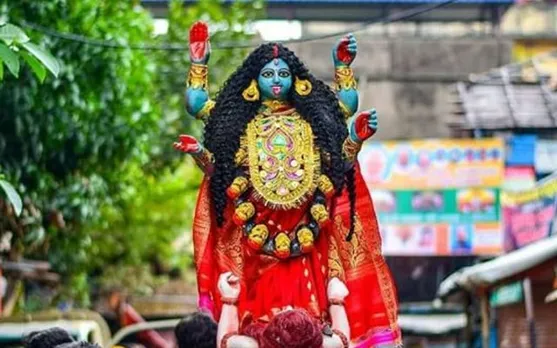 বতৰৰ বাধাকো নেওচি ধুবুৰীত কালী পূজা উদযাপন...