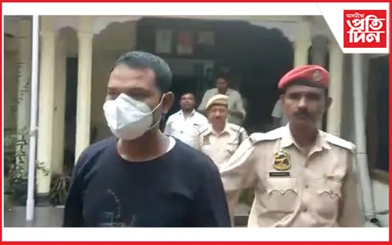 চোৰাং গৰু ব্যৱসায়ীৰে নগাঁৱৰ দুই আৰক্ষী বিষয়াৰ মিতিৰালি : গ্ৰেপ্তাৰ হোৱা গৃহৰক্ষী জোৱানৰ স্বীকাৰোক্তিক লৈ চাঞ্চল্য... 