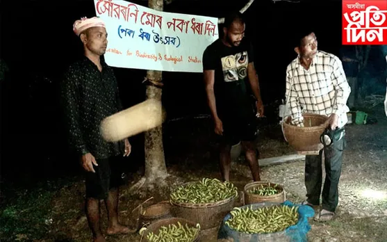 ঢকুৱাখনাত ৰেচম শিল্পক ৰেচম পৰ্যটনলৈ ৰূপান্তৰিত কৰাৰ ব্যতিক্ৰমী প্ৰয়াস "সোঁৱৰণী মোৰ পকা ধৰা দিন"...