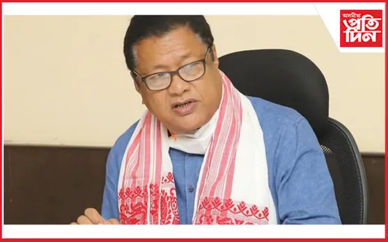  চৰকাৰী চাকৰি কৰিছে যেতিয়া চৰকাৰী 
 নীতি-নিয়ম মানিব লাগিবঃ ৰনোজ পেগু