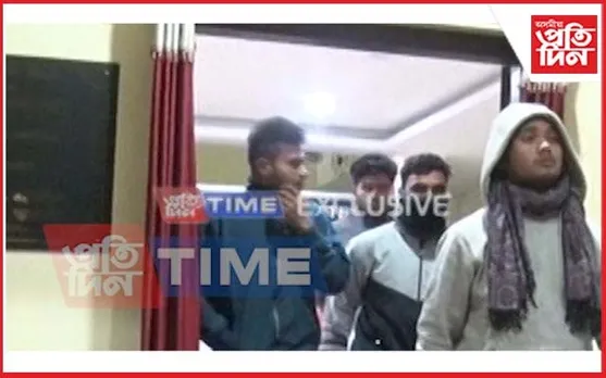 গ্ৰেপ্তাৰ ডিব্ৰুগড় বিশ্ববিদ্যালয়ৰ ৰেগিং কাণ্ডৰ সৈতে জড়িত ৪ ছাত্ৰ...