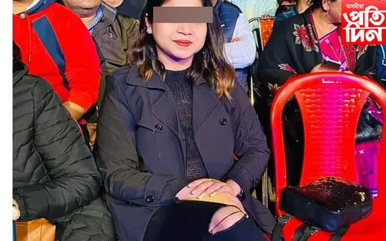 ছোৱালী যোগান ধৰা পল্লৱী কলিতাৰ পাৰ্লাৰত কি কাম ৰাজ্যৰ এজন জনপ্ৰিয় কণ্ঠশিল্পীৰ...