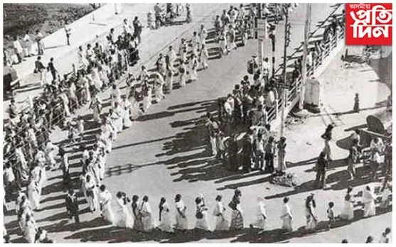 আজি শ্বহীদ দিৱস...