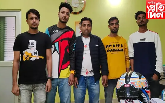 বাইক ষ্টান্ট কৰি আৰক্ষীৰ জালত ৫ যুৱক...
