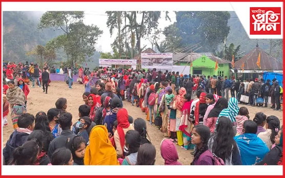 লিকাবালিৰ আকাশী গংগাত জনসমুদ্ৰ...