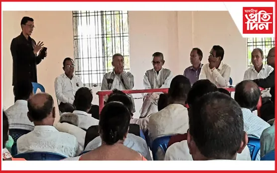 ঢকুৱাখনা বিধানসভা সমষ্টি আৰক্ষণমুক্ত দাবী সমিতিৰ সভা...